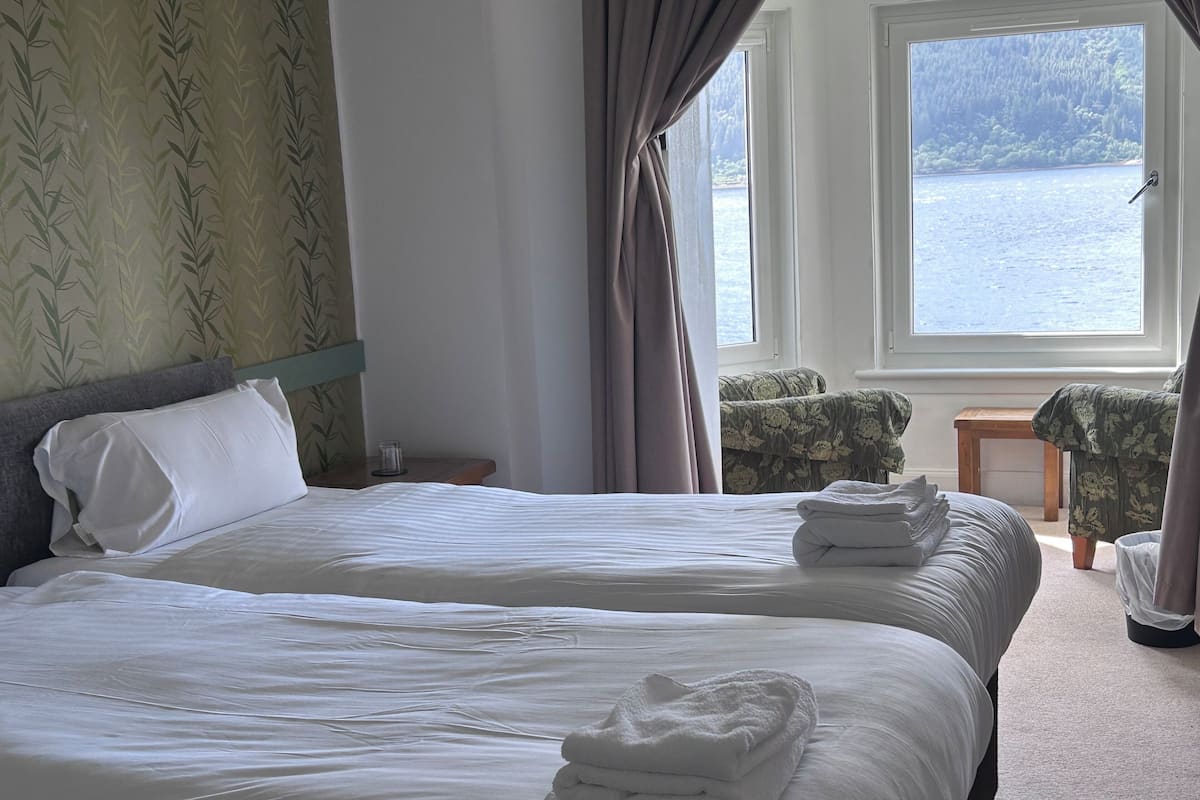 Standard Family of 3 Room with View | Room amenity