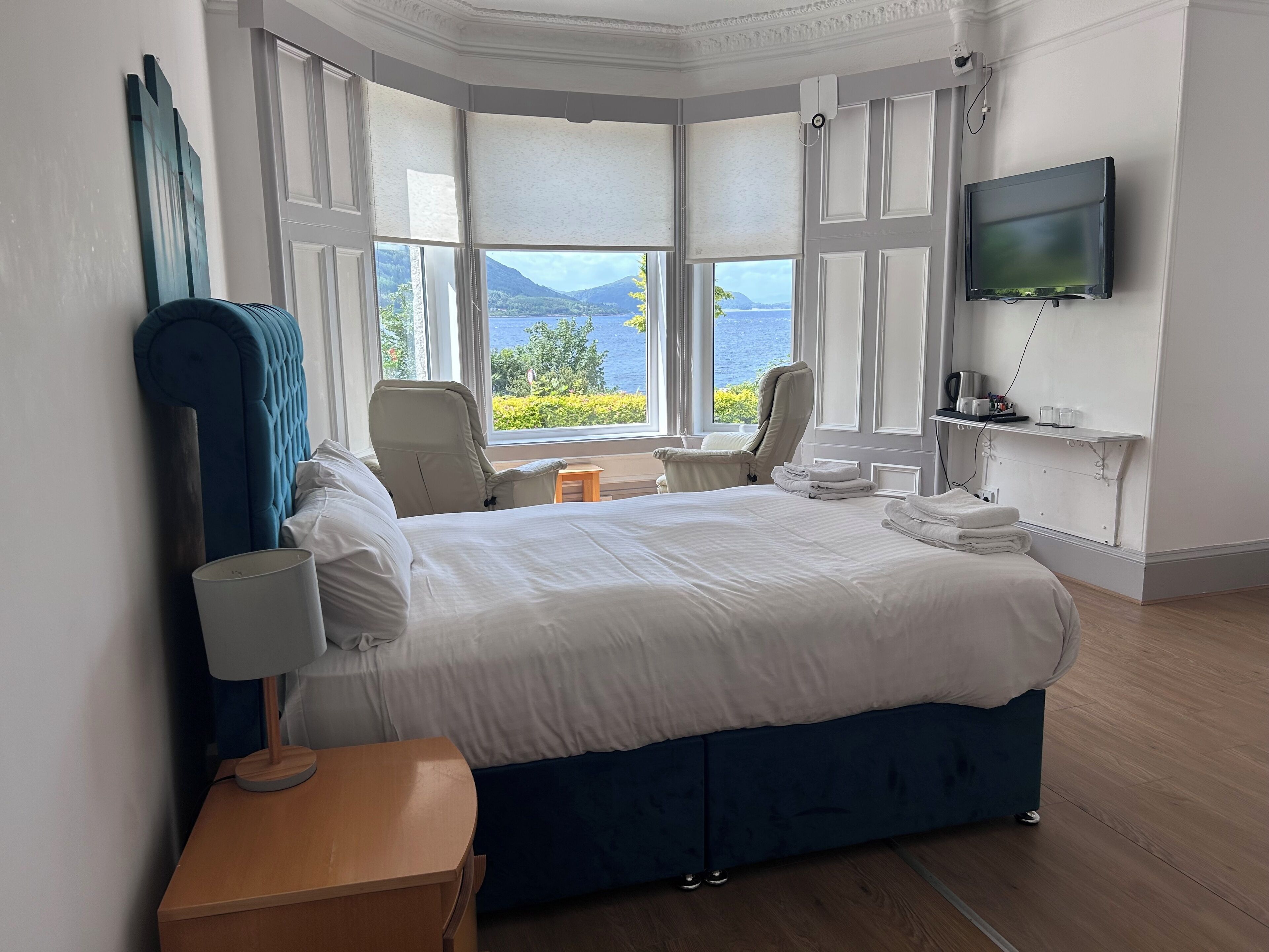 Standard Family of 4 room with view | Room amenity