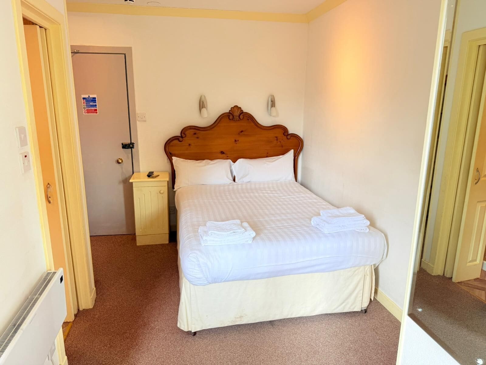 Compact Double Room | Room amenity