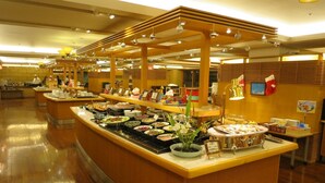 Dining - Hotel Nagashima (Kuwana)