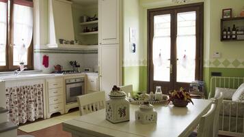 Luxury Apartment, 2 Bedrooms, Non Smoking, Garden View | Private kitchen | Oven, stovetop, espresso maker, electric kettle