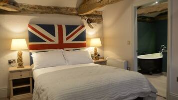 Superior Double Room, 1 Double Bed (Bamburgh) | 1 chambre, bureau, espace de travail pour ordinateurs portables