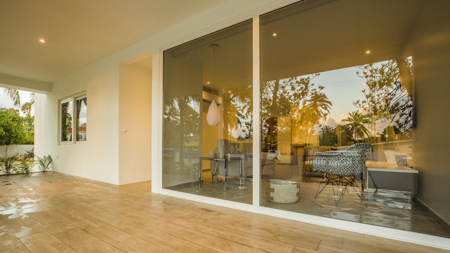 Boca Catalina Modern Villa