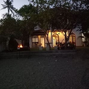 Front of property – evening/night - White House Villa (Unawatuna)