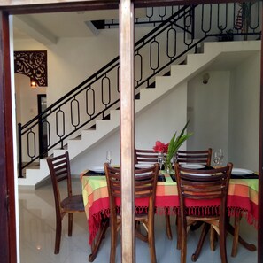 Dining - White House Villa (Unawatuna)