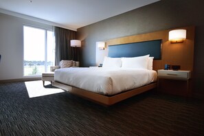 Room, 1 King Bed, Accessible (Roll-in Shower/Hearing Impaired) | In-room safe, soundproofing, iron/ironing board, rollaway beds - Legacy Hotel at IMG Academy (Bradenton)