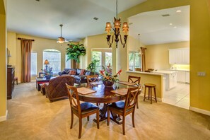 Coffee/tea maker - Legacy Hotel at IMG Academy (Bradenton)