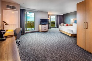 Kamar Deluks, 1 Tempat Tidur King | Brankas, kedap suara, dan setrika/meja setrika