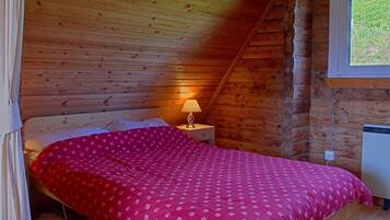 Cottage | 1 bedroom, iron/ironing board, free WiFi