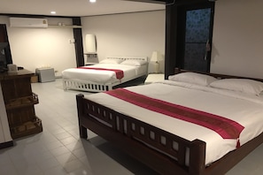 Standaard vierpersoonskamer | Extra bedden (toeslag), gratis wifi