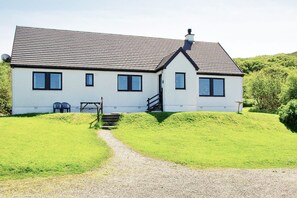 Cottage | Exterior
