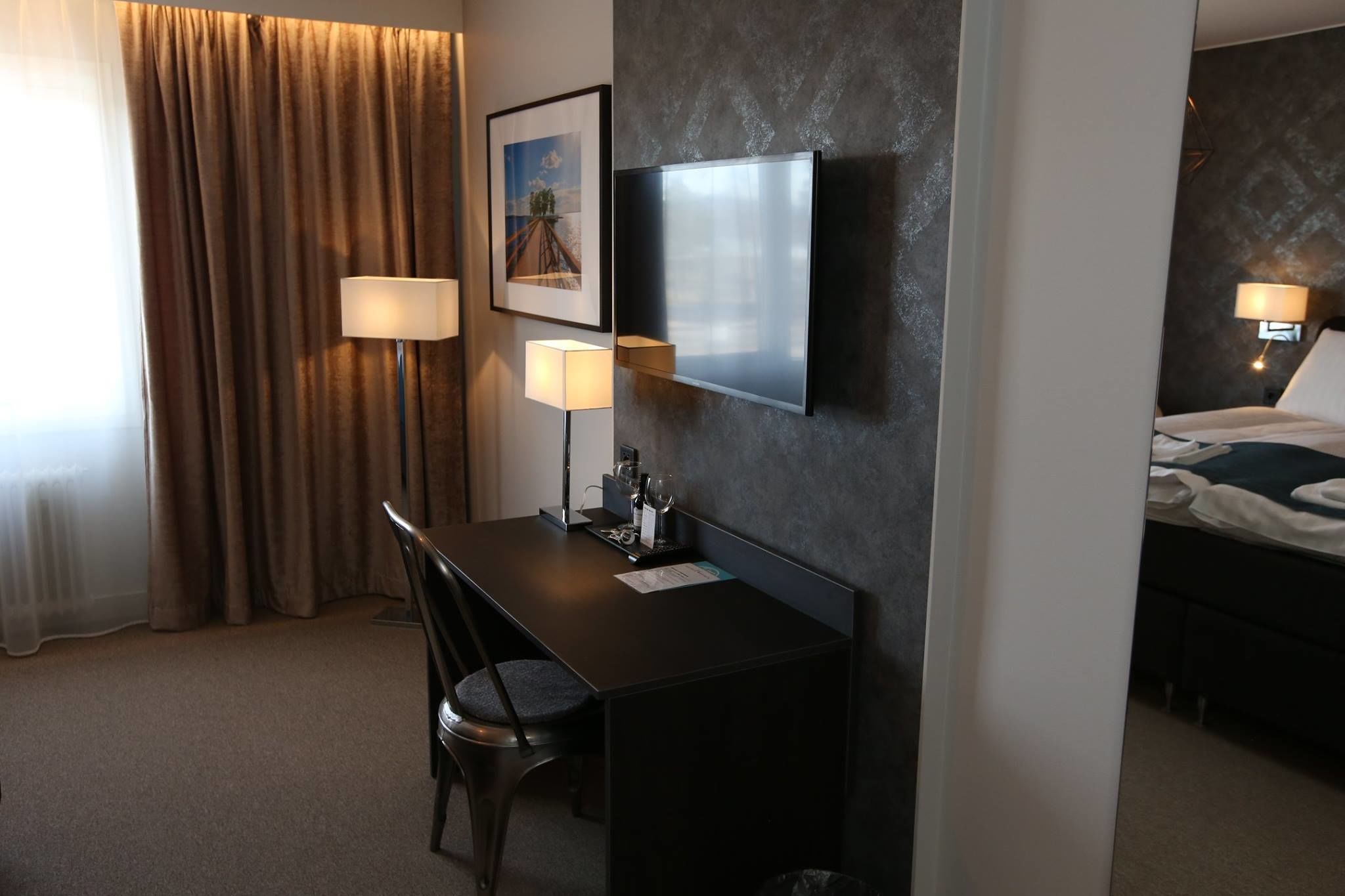 superior double room | 1 bedroom, premium bedding, minibar, desk