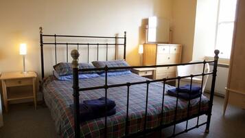 Cottage | 1 bedroom, iron/ironing board, free wired internet