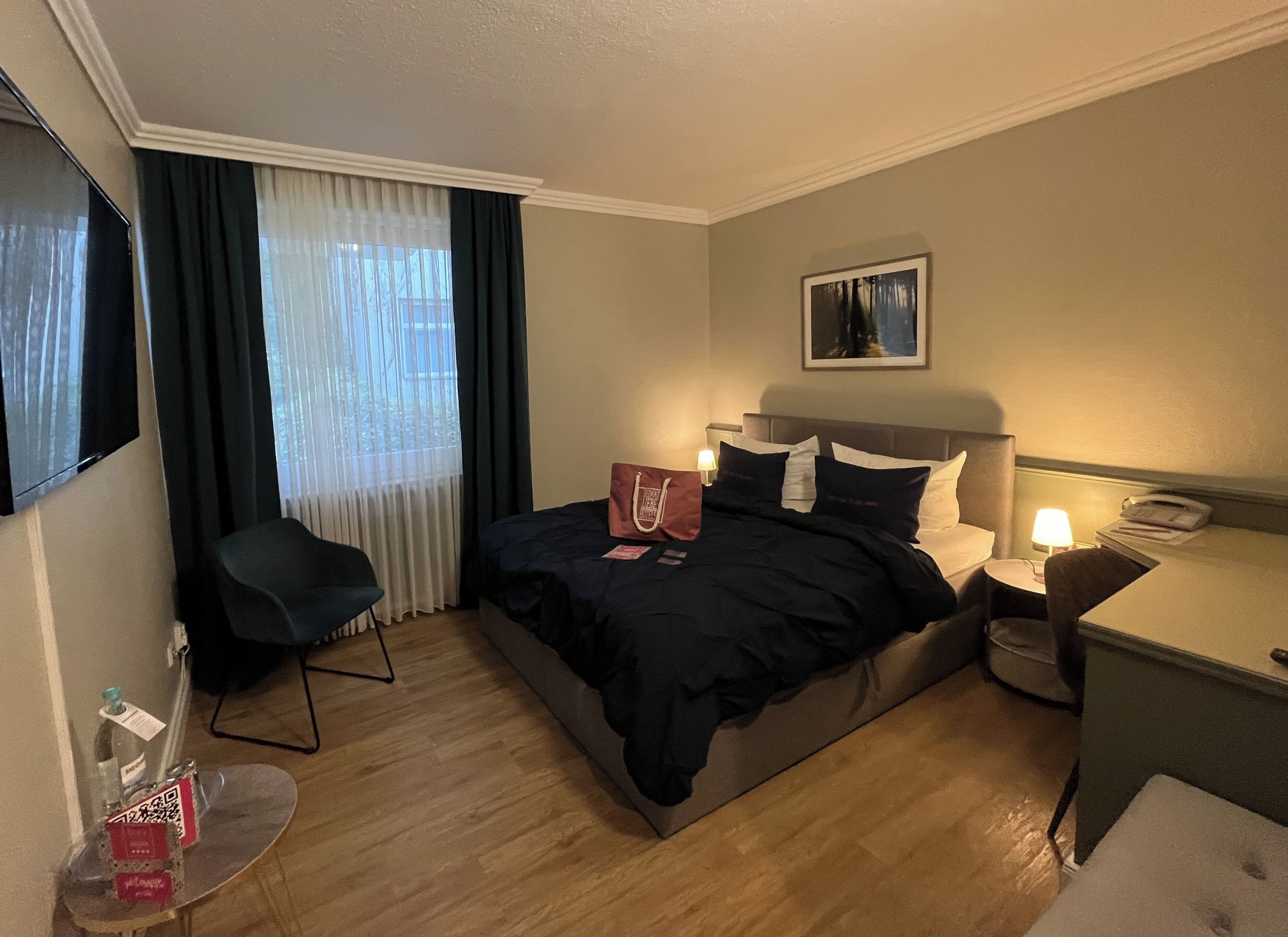 Kleines Doppelzimmer "Harz Classic",  zur ruhigen Waldseite | Hypo-allergenic bedding, desk, soundproofing, free WiFi