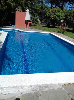 Outdoor pool - Casa de playa las Veraneras (Acajutla)