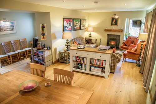 Steading Holidays - Smithy House