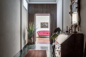 Comfort Condo, 4 Bedrooms | Living area | Flat-screen TV - Luxury Petra San Frediano by Mmega (Florence)