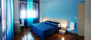 Triple Room, Private Bathroom (External)