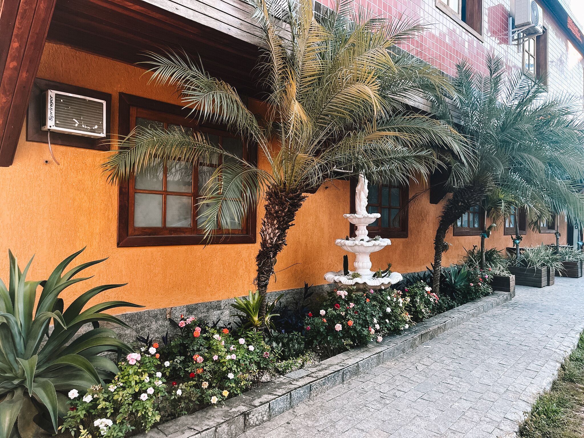 Fachada de la propiedad