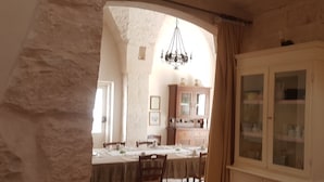 ساحة الطعام