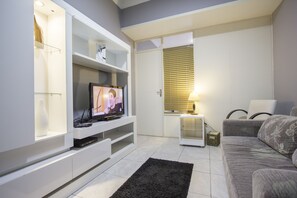 Apartamento | Área de estar | TV LCD
