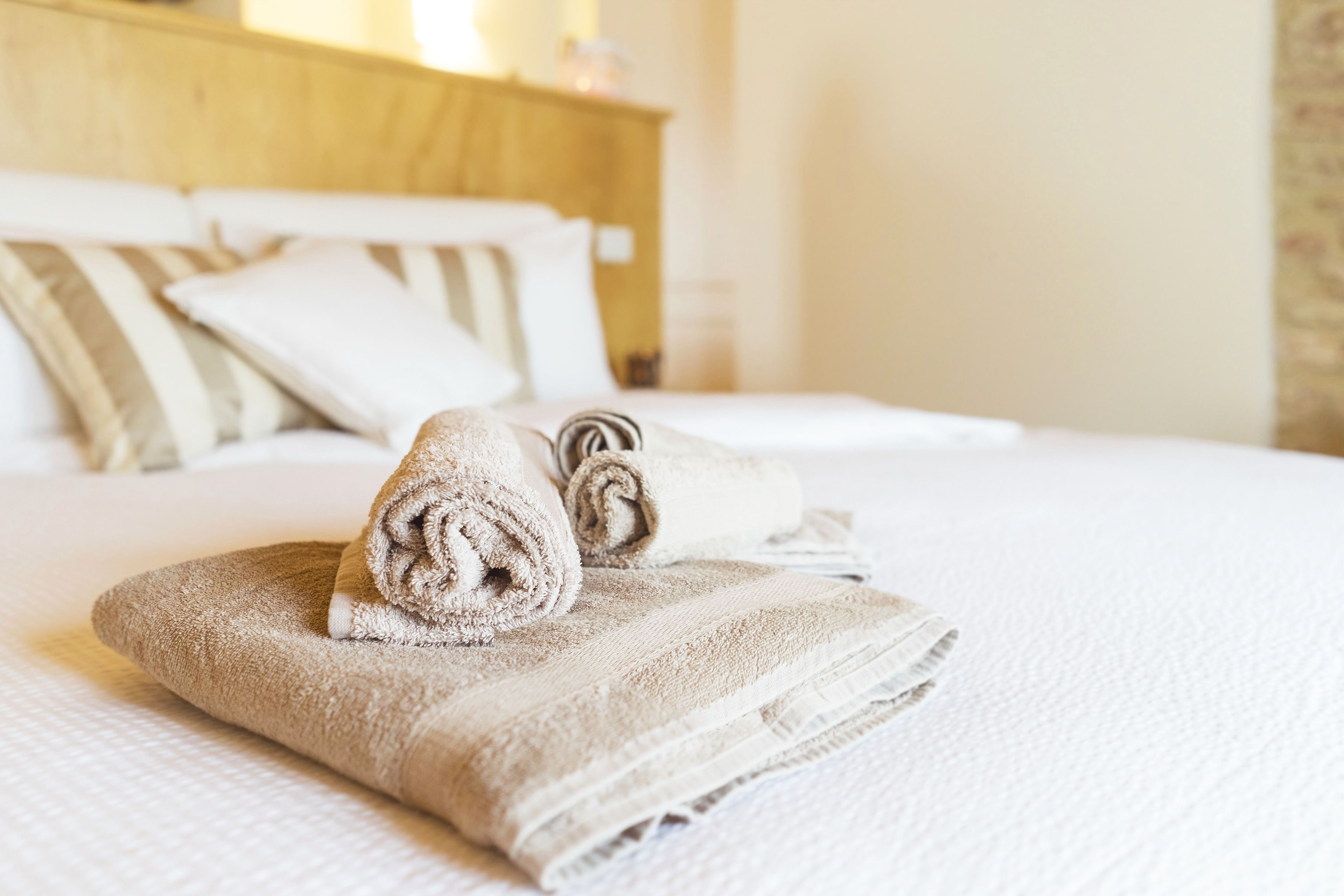 romantic suite | premium bedding, in-room safe, desk, cots/infant beds