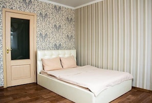 2 bedrooms, premium bedding, blackout curtains, iron/ironing board