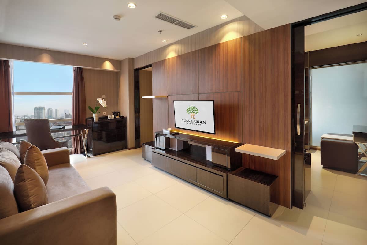 1 phòng ngủ, minibar, két bảo mật tại phòng, bàn 