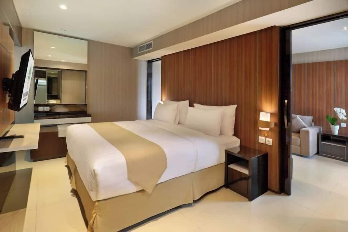 1 bedroom, minibar, in-room safe, desk