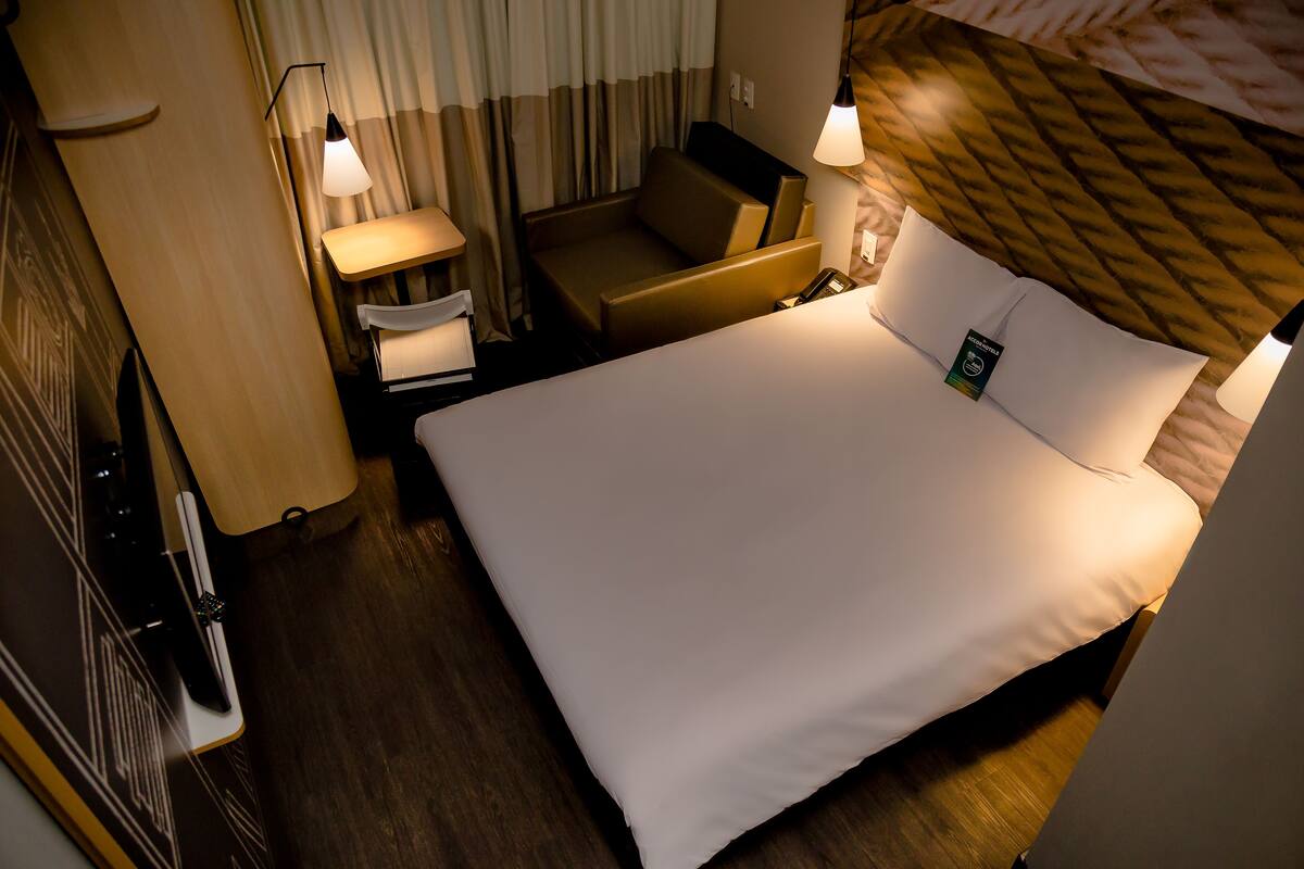 apartment, multiple beds | minibar, desk, soundproofing, free cots/infant beds