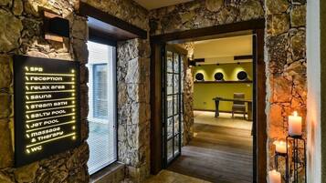 المنشأة من الداخل