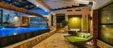 Indoor pool, outdoor pool