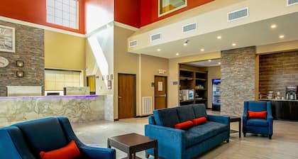 Comfort Suites Fishkill near Interstate 84