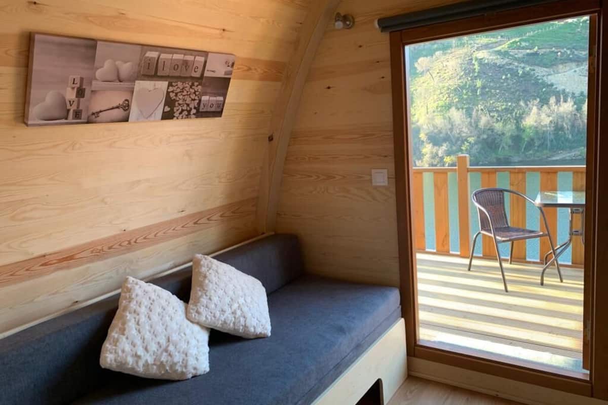 panoramic bungalow | living room | flat-screen tv