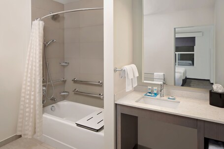 Hyatt House across from Universal Orlando Resort - Image 8