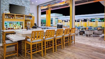 Bar (en la propiedad)