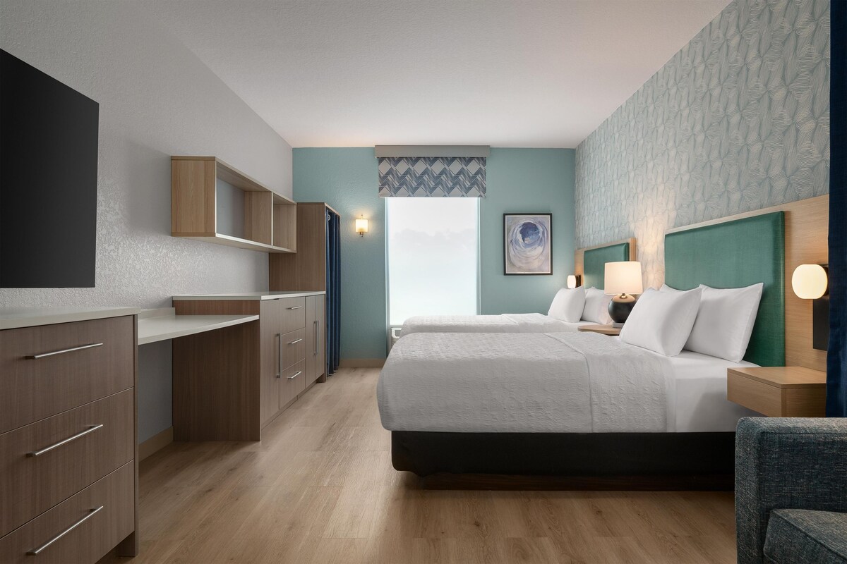 Studio, 2 Queen Beds, Non Smoking | Premium bedding, desk, laptop workspace, blackout drapes