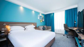 Family Room, 1 Queen Bed (Connecting Rooms) | In-room safe, desk, laptop workspace, blackout curtains