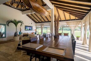 Vila | Opções para refeição no quarto