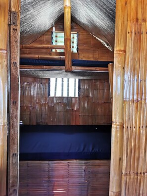 Zimmer (Bahay Kubo)