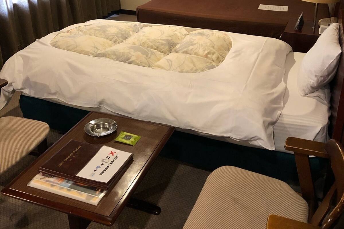 Free WiFi, bed sheets, wheelchair access