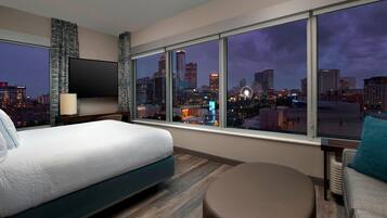 Panoramic Suite, 1 Bedroom (View) | Desk, laptop workspace, iron/ironing board, free WiFi