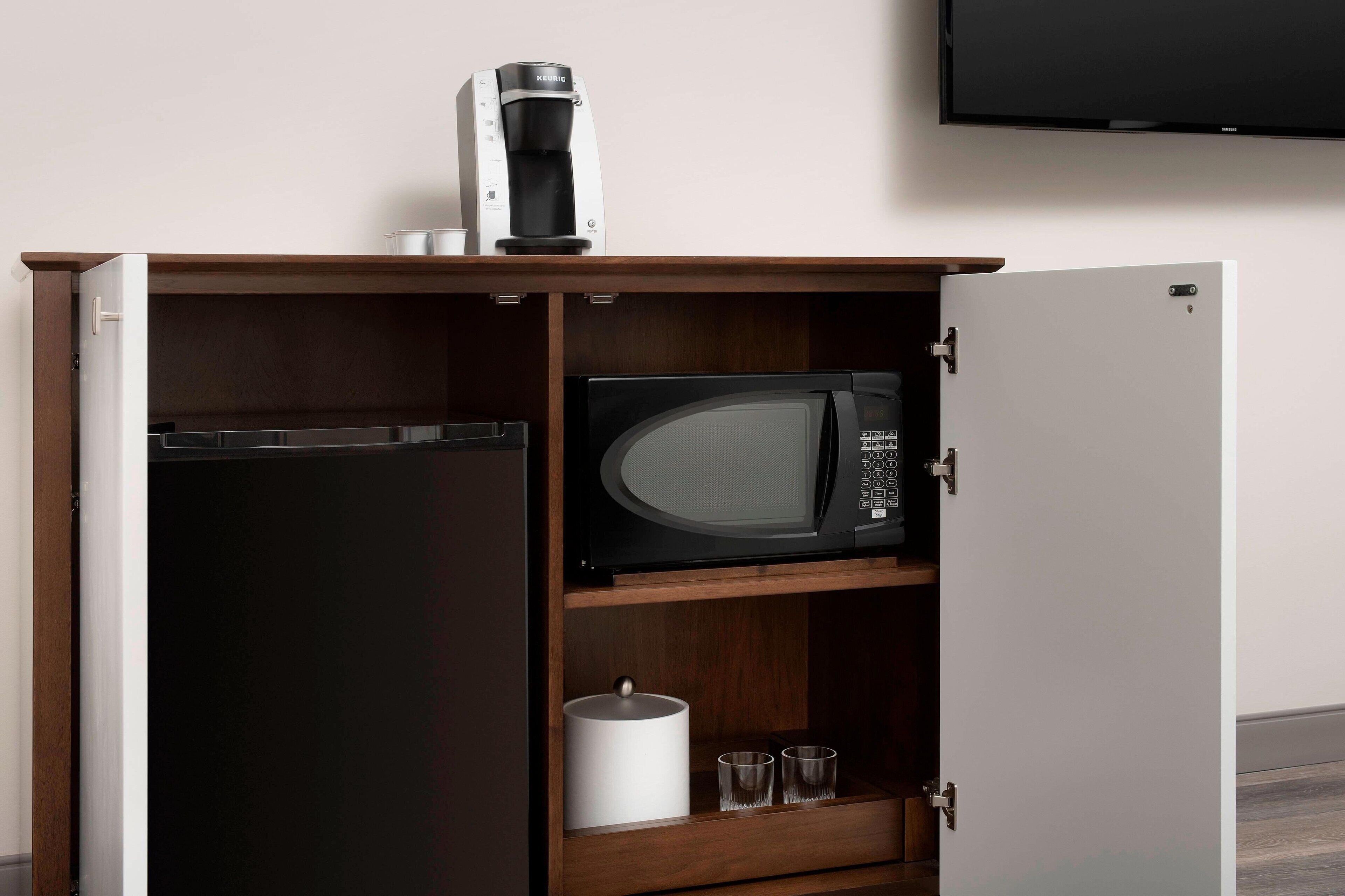 1 bedroom, desk, laptop workspace, iron/ironing board