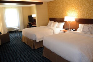 Pillowtop beds, desk, iron/ironing board, free cribs/infant beds - Fairfield Inn & Suites by Marriott Somerset (Somerset)