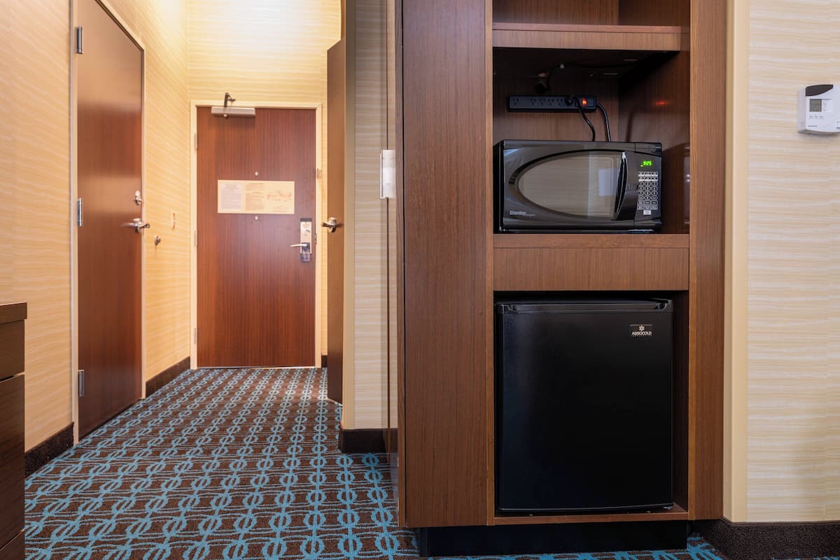 pillow-top beds, desk, iron/ironing board, free cots/infant beds