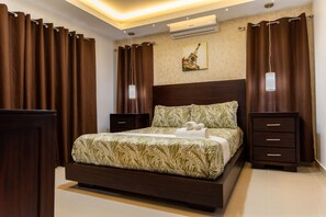 Apartment, 3 Bedrooms | Room amenity - New Wonderful Apart With Pool (Santiago de los Caballeros)