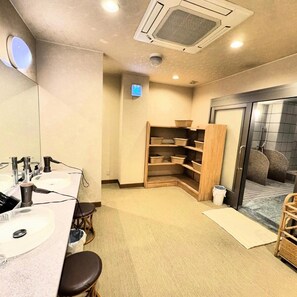 ห้องน้ำ