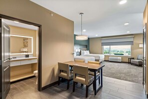 Suite, 2 Queen Beds, Non Smoking, Kitchen (Full Kitchen) | In-room safe, desk, laptop workspace, iron/ironing board - Best Western Plus Fillmore Inn & Suites (Colorado Springs)