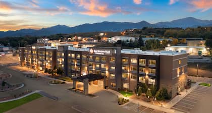 Best Western Plus Fillmore Inn & Suites