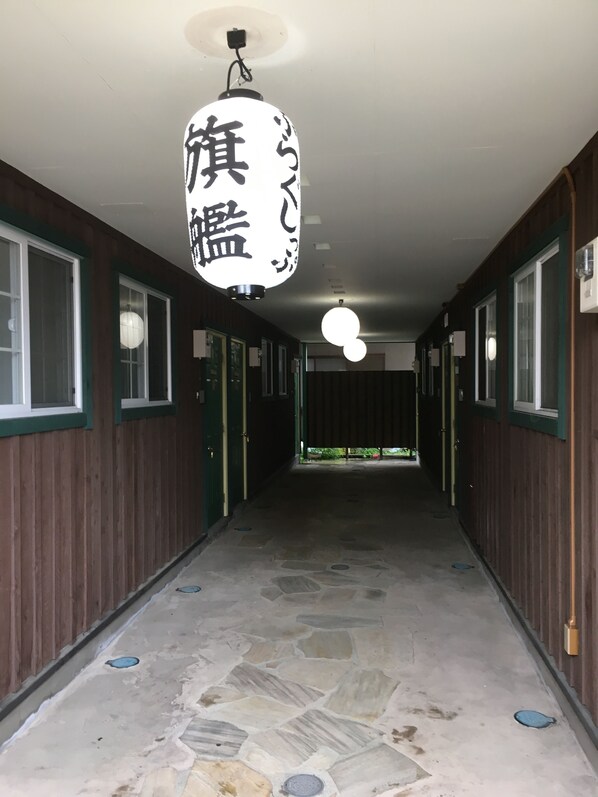 Hallway - Hotel Fujikawaguchikosou (Fujikawaguchiko)